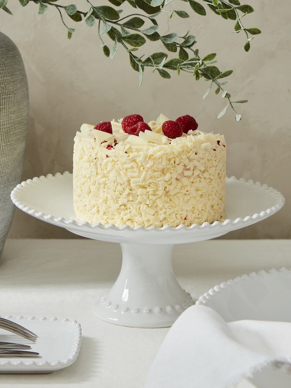 Pearl Stoneware Cake Stand