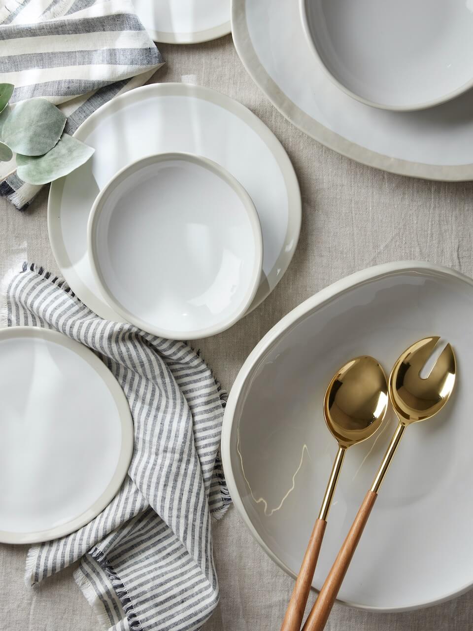 Vela Tableware
