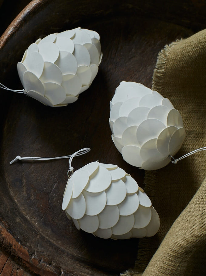 Antique White Paper Pinecone Baubles - Set of 3