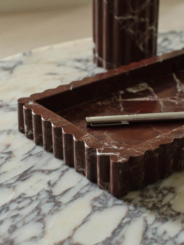 Burgundy Marble Ribbed Tray