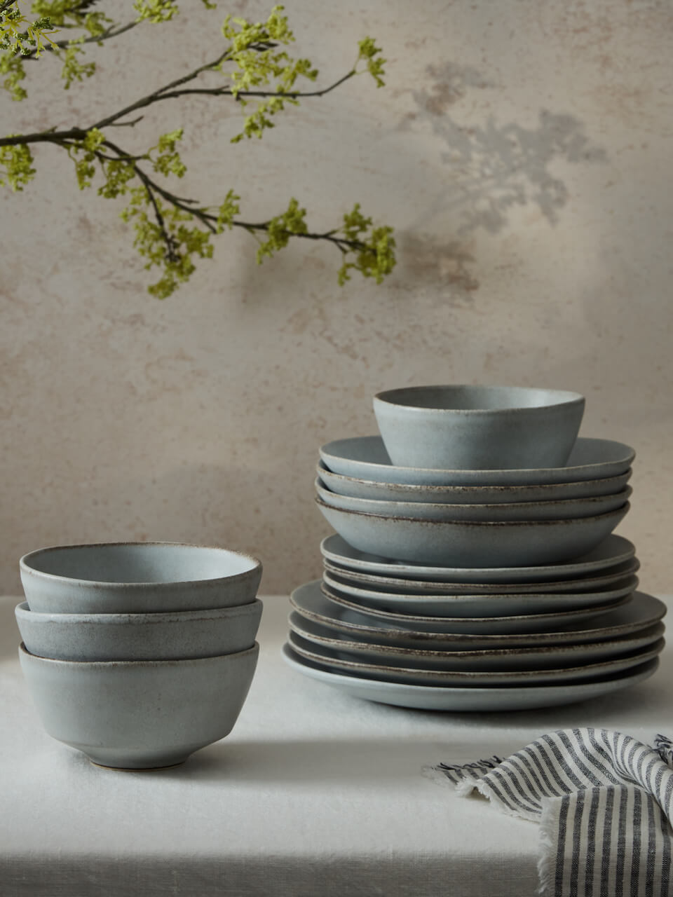 Stone coloured dinner set sales