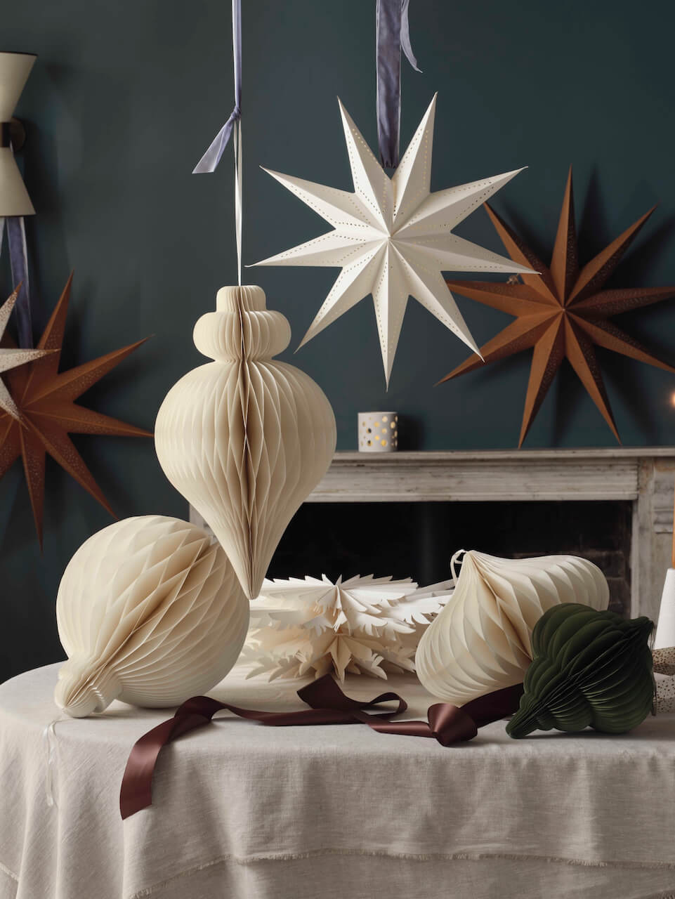 Large Gold Detailed Paper Star