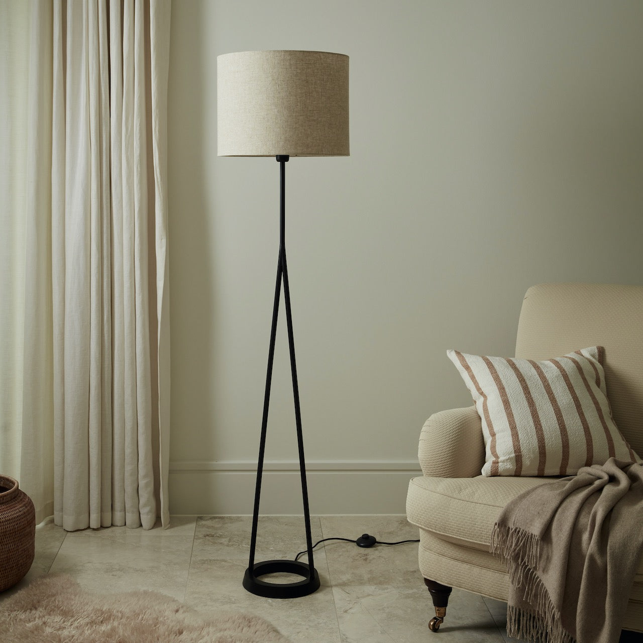 Zia Black Floor Lamp with Natural Drum Shade